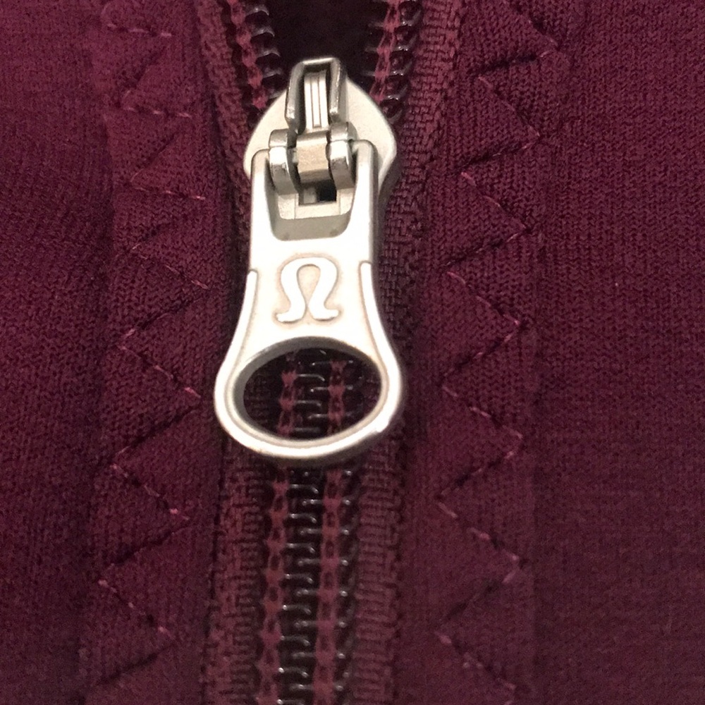 lululemon jacket - Picture 4 of 4